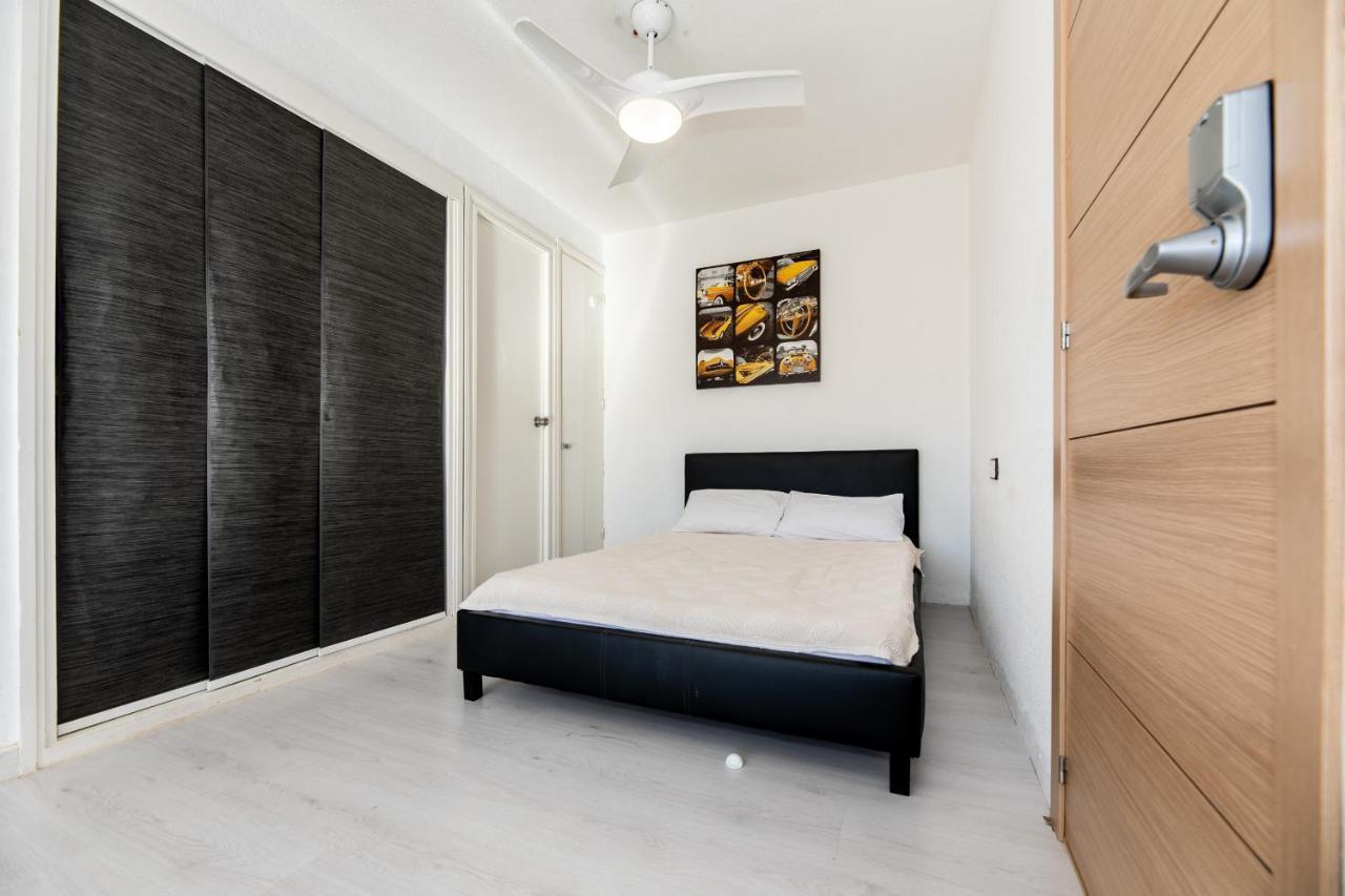 Ferienwohnung Bright Studio With The Seaview And Swimming Pool La Manga del Mar Menor Exterior foto