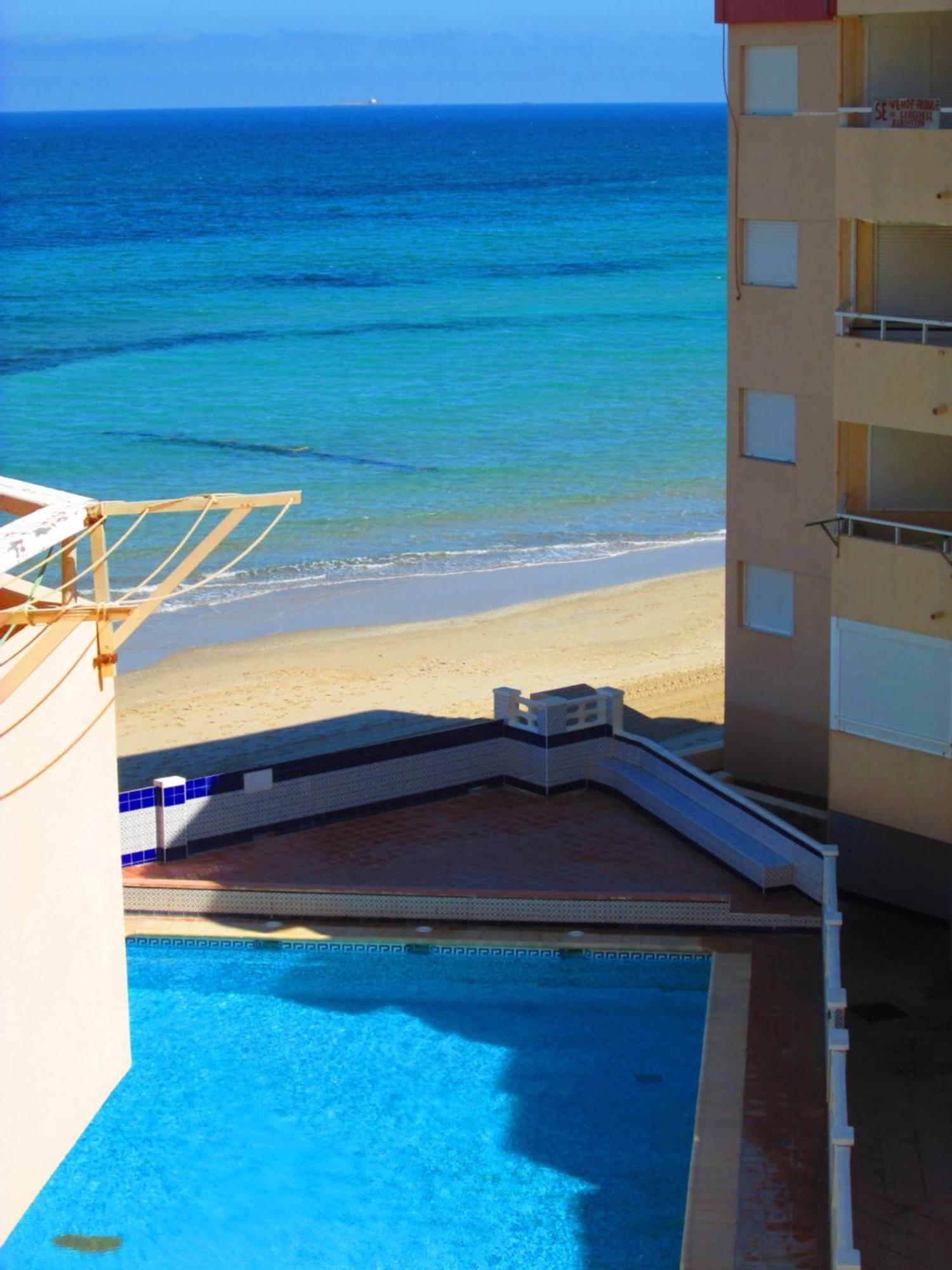 Ferienwohnung Bright Studio With The Seaview And Swimming Pool La Manga del Mar Menor Exterior foto